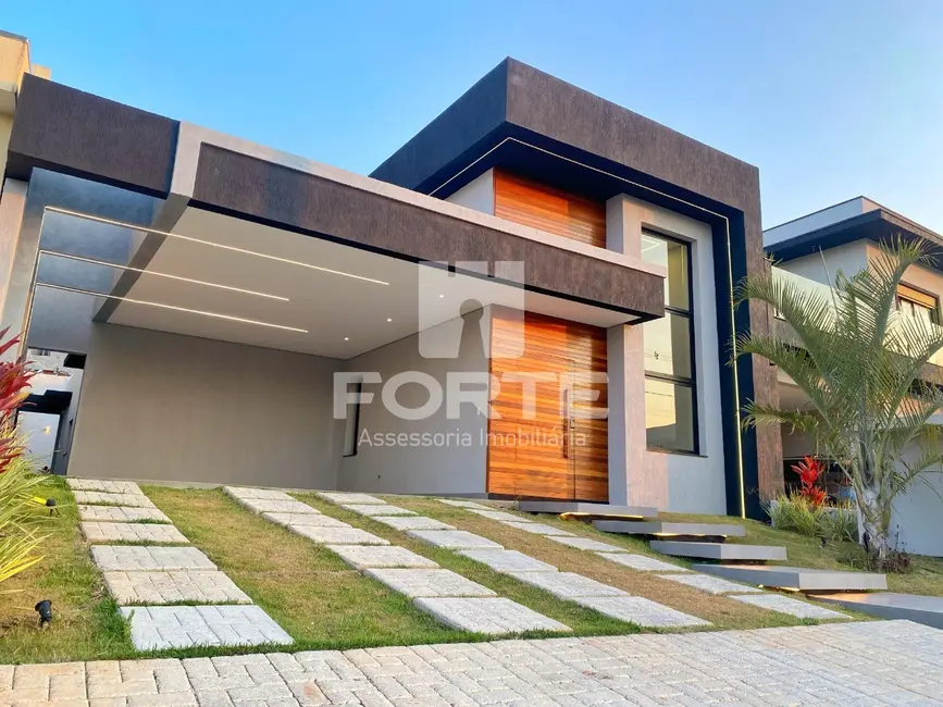 Foto 1 de Casa de Condomínio com 3 quartos à venda, 330m2 em Cézar de Souza, Mogi Das Cruzes - SP