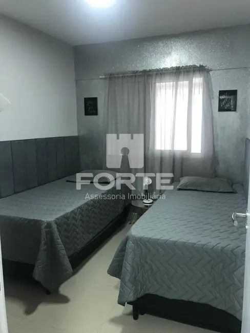 Foto 2 de Apartamento com 2 quartos à venda, 76m2 em Centro, Bertioga - SP