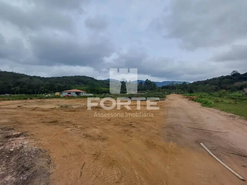Foto 2 de Terreno / Lote à venda, 1000m2 em Quatinga, Mogi Das Cruzes - SP