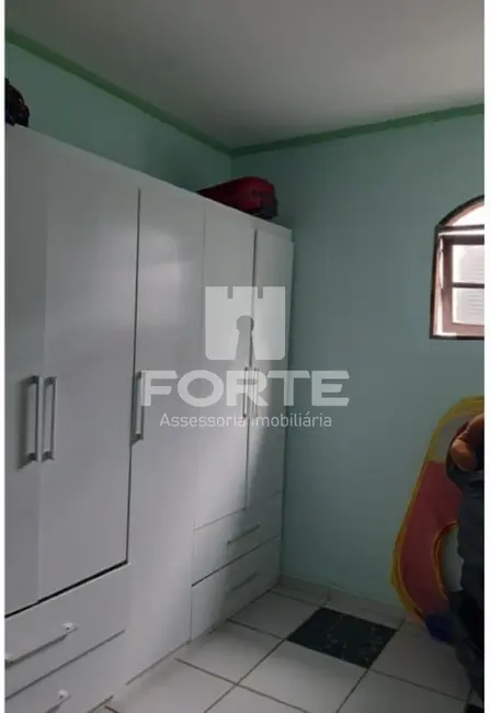 Casa com 4 quartos à venda, 200m2 em Conjunto Residencial Nova Bertioga, Mogi Das Cruzes - SP - imagem 3 Foto 3 de Casa com 4 quartos à venda, 200m2 em Conjunto Residencial Nova Bertioga, Mogi Das Cruzes - SP