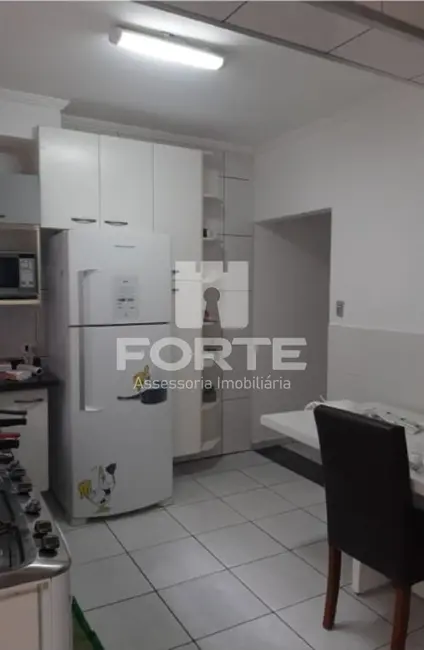 Casa com 4 quartos à venda, 200m2 em Conjunto Residencial Nova Bertioga, Mogi Das Cruzes - SP - imagem 8 Foto 8 de Casa com 4 quartos à venda, 200m2 em Conjunto Residencial Nova Bertioga, Mogi Das Cruzes - SP