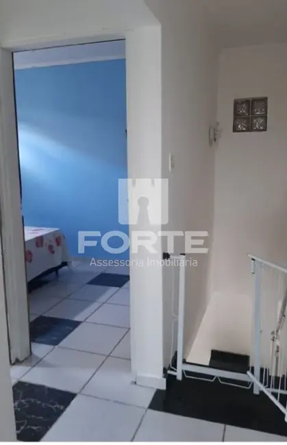 Casa com 4 quartos à venda, 200m2 em Conjunto Residencial Nova Bertioga, Mogi Das Cruzes - SP - imagem 9 Foto 9 de Casa com 4 quartos à venda, 200m2 em Conjunto Residencial Nova Bertioga, Mogi Das Cruzes - SP