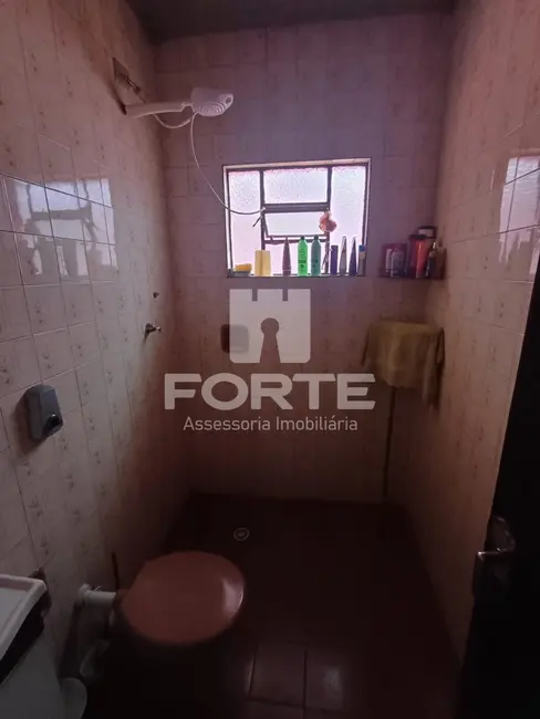 Casa com 2 quartos à venda, 150m2 em Vila Nova Cintra, Mogi Das Cruzes - SP - imagem 4 Foto 4 de Casa com 2 quartos à venda, 150m2 em Vila Nova Cintra, Mogi Das Cruzes - SP