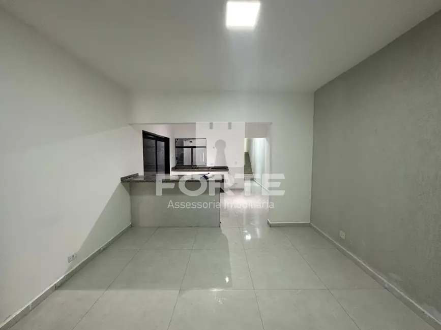 Foto 4 de Casa com 3 quartos à venda, 175m2 em Vila Suissa, Mogi Das Cruzes - SP