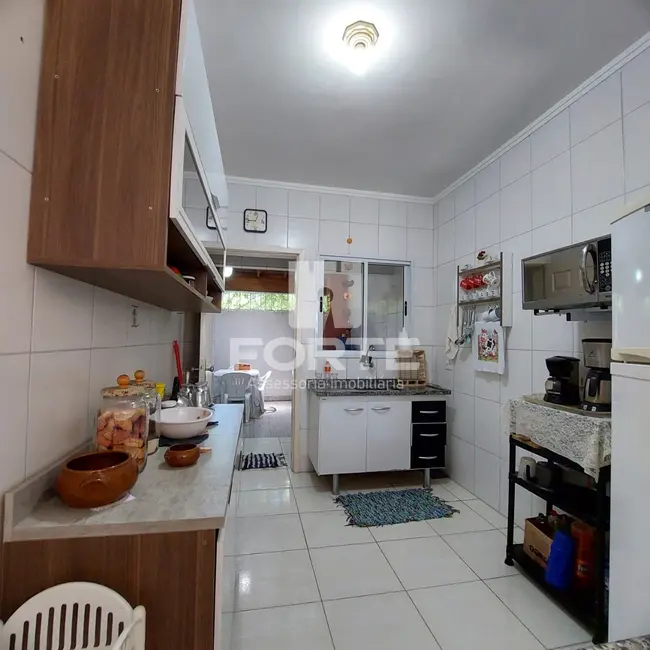 Foto 4 de Casa com 3 quartos à venda, 95m2 em Bertioga - SP