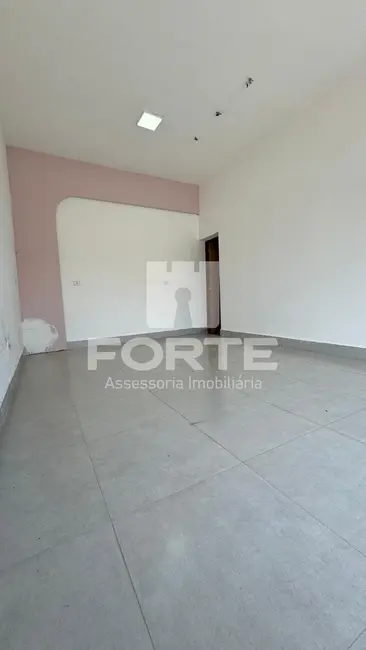 Foto 2 de Casa com 2 quartos à venda, 750m2 em Vila Lavínia, Mogi Das Cruzes - SP