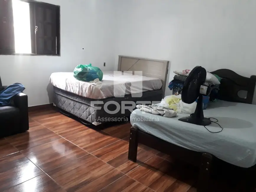 Foto 3 de Chácara com 3 quartos à venda, 1100m2 em Quatinga, Mogi Das Cruzes - SP