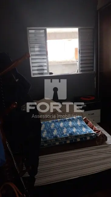 Foto 5 de Casa com 2 quartos à venda, 250m2 em Jardim Planalto, Mogi Das Cruzes - SP