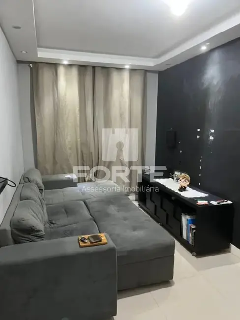 Foto 3 de Apartamento com 2 quartos à venda, 48m2 em Loteamento Mogilar, Mogi Das Cruzes - SP