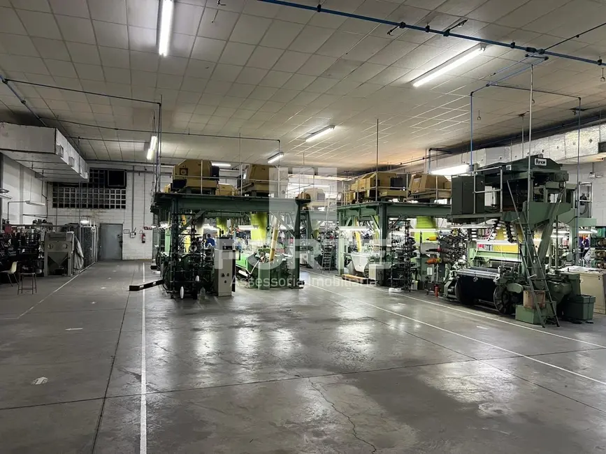 Foto 1 de Armazém / Galpão à venda, 4417m2 em Vila Virgínia, Itaquaquecetuba - SP