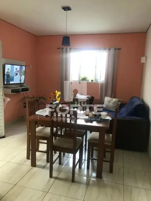Foto 2 de Casa com 1 quarto à venda, 55m2 em Parque das Varinhas, Mogi Das Cruzes - SP