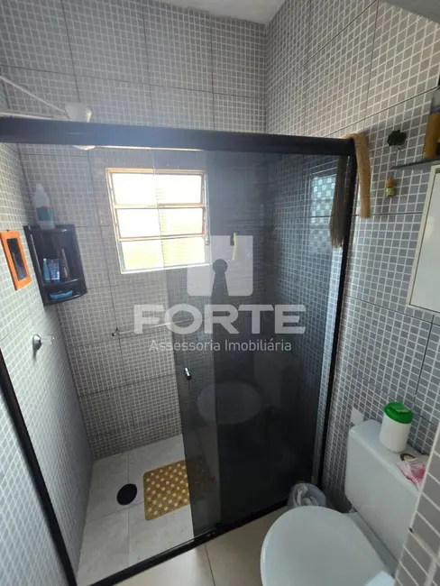 Casa com 1 quarto para alugar, 100m2 em Parque Ponte Grande, Mogi Das Cruzes - SP - imagem 5 Foto 5 de Casa com 1 quarto para alugar, 100m2 em Parque Ponte Grande, Mogi Das Cruzes - SP