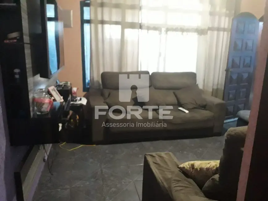 Foto 4 de Casa com 2 quartos à venda, 188m2 em Jundiapeba, Mogi Das Cruzes - SP