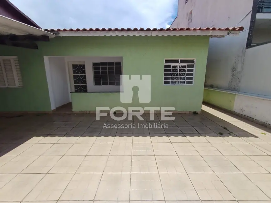 Foto 1 de Casa com 3 quartos à venda, 360m2 em Vila Lavínia, Mogi Das Cruzes - SP