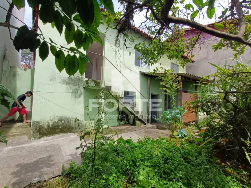 Casa com 3 quartos à venda, 360m2 em Vila Lavínia, Mogi Das Cruzes - SP - imagem 3 Foto 3 de Casa com 3 quartos à venda, 360m2 em Vila Lavínia, Mogi Das Cruzes - SP