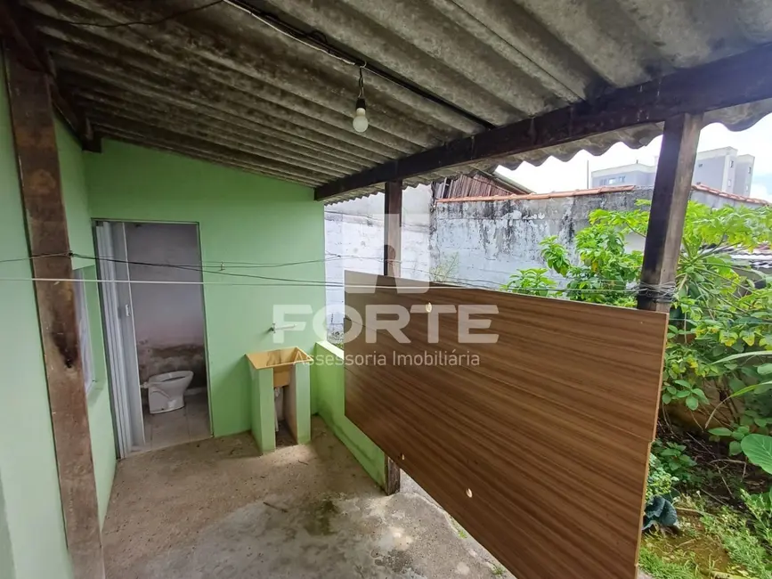 Casa com 3 quartos à venda, 360m2 em Vila Lavínia, Mogi Das Cruzes - SP - imagem 9 Foto 9 de Casa com 3 quartos à venda, 360m2 em Vila Lavínia, Mogi Das Cruzes - SP