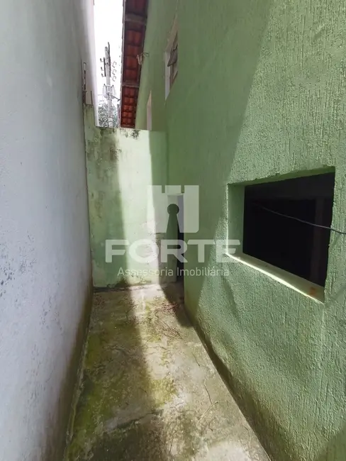 Casa com 3 quartos à venda, 360m2 em Vila Lavínia, Mogi Das Cruzes - SP - imagem 4 Foto 4 de Casa com 3 quartos à venda, 360m2 em Vila Lavínia, Mogi Das Cruzes - SP