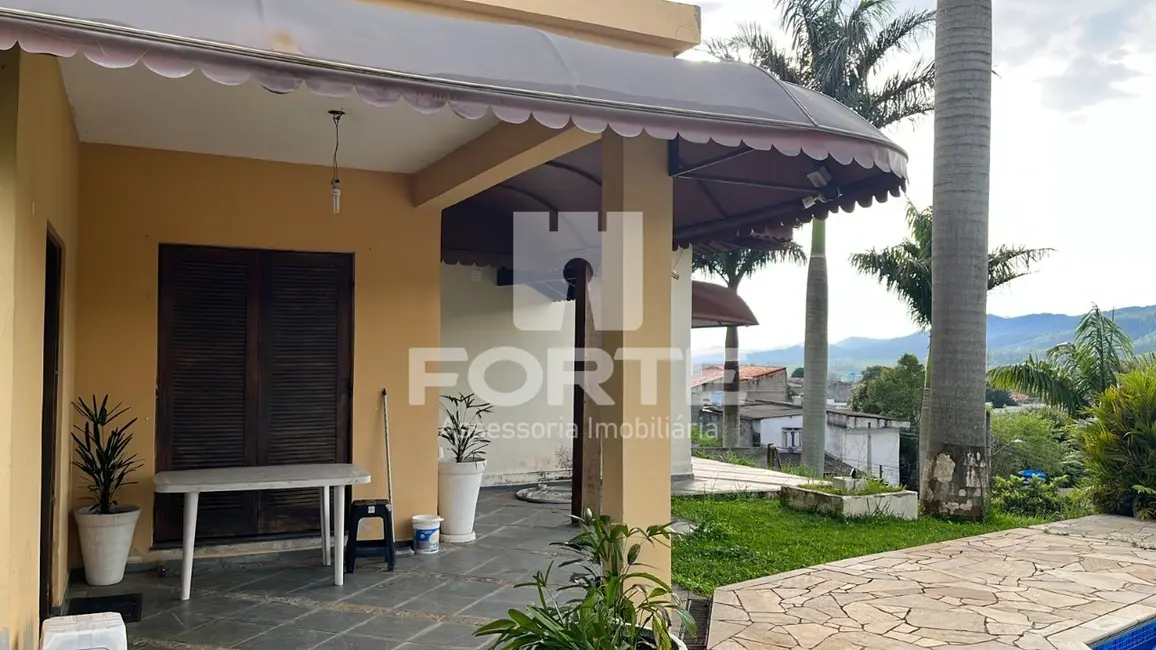 Foto 2 de Casa com 2 quartos à venda, 300m2 em Vila São Paulo, Mogi Das Cruzes - SP