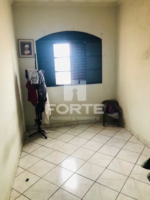Casa com 3 quartos à venda, 250m2 em Jardim Náutico, Mogi Das Cruzes - SP - imagem 8 Foto 8 de Casa com 3 quartos à venda, 250m2 em Jardim Náutico, Mogi Das Cruzes - SP