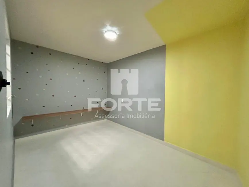 Sala Comercial para alugar, 132m2 em Centro, Mogi Das Cruzes - SP - imagem 2 Foto 2 de Sala Comercial para alugar, 132m2 em Centro, Mogi Das Cruzes - SP