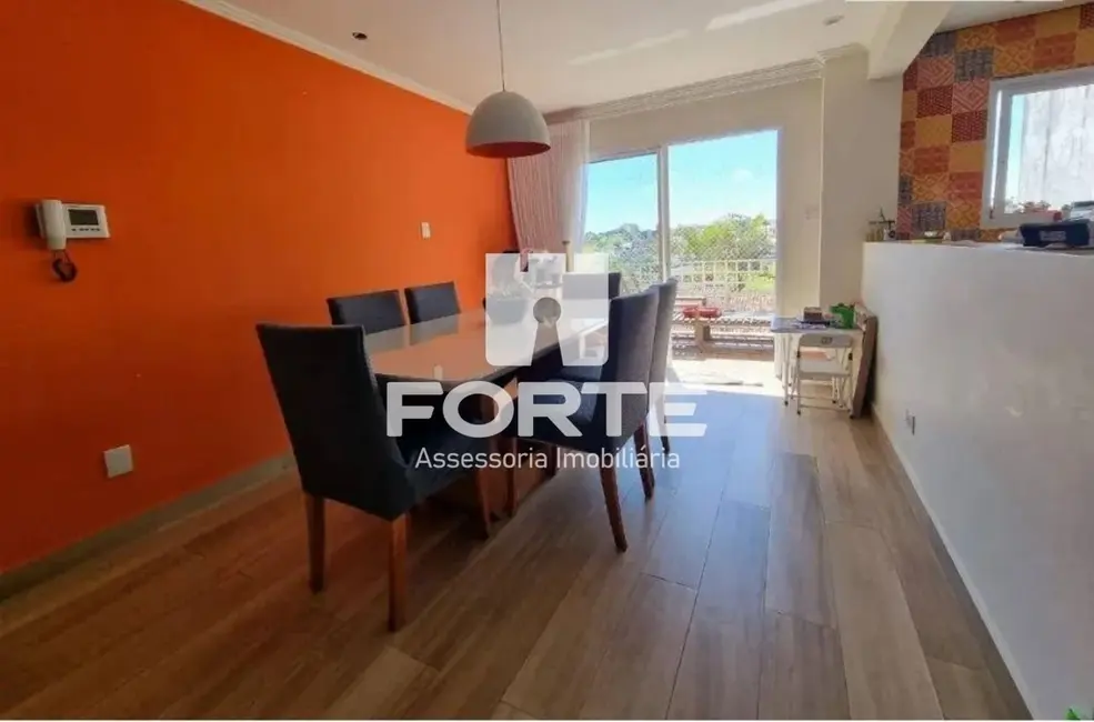 Foto 2 de Casa com 3 quartos à venda, 189m2 em Residencial Novo Horizonte I, Mogi Das Cruzes - SP