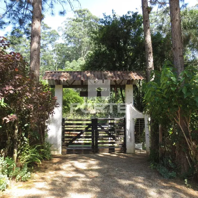 Foto 1 de Chácara com 3 quartos à venda, 2100m2 em Salesopolis - SP
