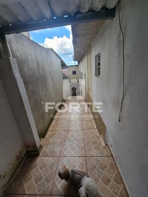 Foto 4 de Casa com 2 quartos à venda, 140m2 em Jardim Planalto, Mogi Das Cruzes - SP