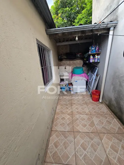 Foto 2 de Casa com 2 quartos à venda, 140m2 em Jardim Planalto, Mogi Das Cruzes - SP