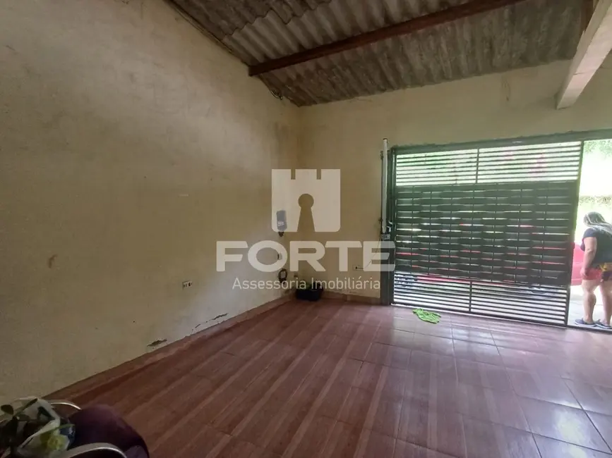 Casa com 3 quartos à venda, 163m2 em Chácara Nossa Senhora Aparecida I, Suzano - SP - imagem 8 Foto 8 de Casa com 3 quartos à venda, 163m2 em Chácara Nossa Senhora Aparecida I, Suzano - SP