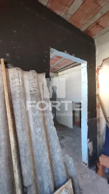 Foto 4 de Sala Comercial para alugar, 30m2 em Vila Cecília, Mogi Das Cruzes - SP