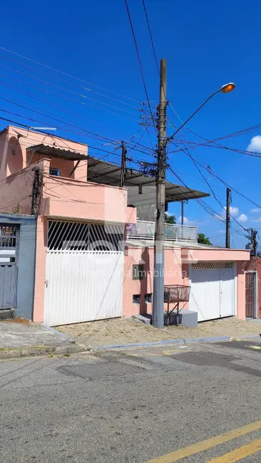 Foto 2 de Casa com 2 quartos à venda, 420m2 em Jardim Layr, Mogi Das Cruzes - SP