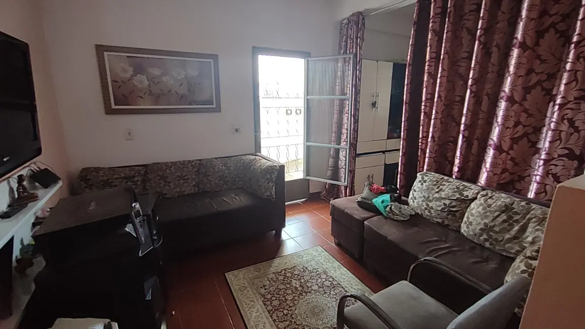 Foto 9 de Casa com 2 quartos à venda, 125m2 em Jardim Layr, Mogi Das Cruzes - SP