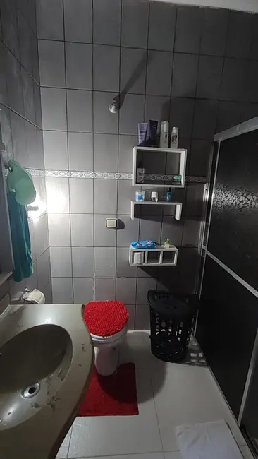 Foto 8 de Casa com 2 quartos à venda, 125m2 em Jardim Layr, Mogi Das Cruzes - SP
