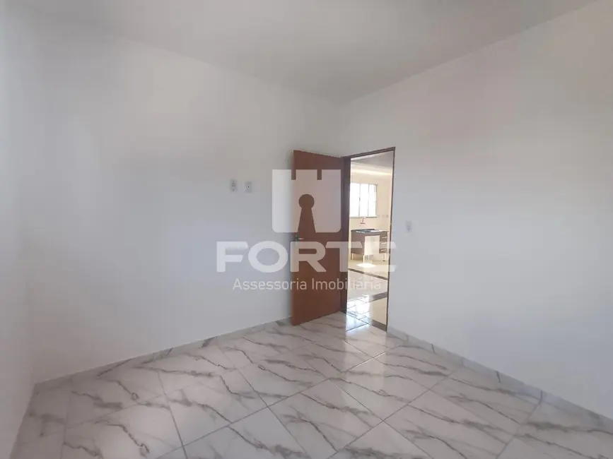 Foto 4 de Apartamento com 2 quartos para alugar, 46m2 em Vila Paulista, Mogi Das Cruzes - SP