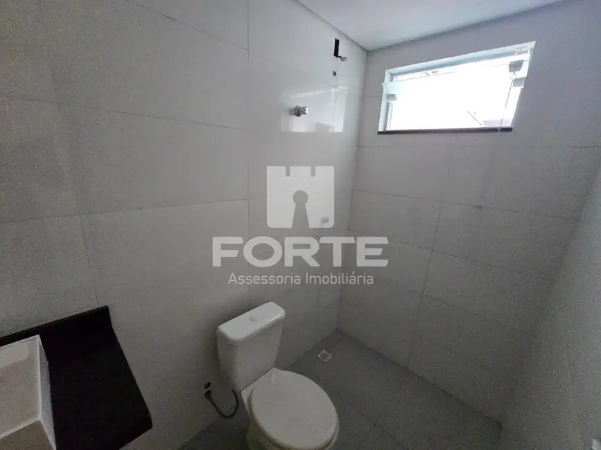 Foto 8 de Casa com 1 quarto para alugar, 40m2 em Jardim Esperança, Mogi Das Cruzes - SP