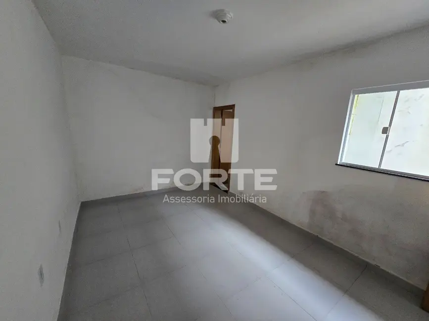 Foto 9 de Casa com 1 quarto para alugar, 40m2 em Jardim Esperança, Mogi Das Cruzes - SP