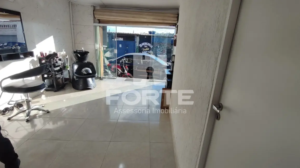 Foto 1 de Sala Comercial para alugar, 26m2 em Vila Cecília, Mogi Das Cruzes - SP