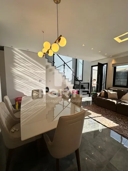 Foto 1 de Casa com 3 quartos à venda, 150m2 em Villa Di Cesar, Mogi Das Cruzes - SP
