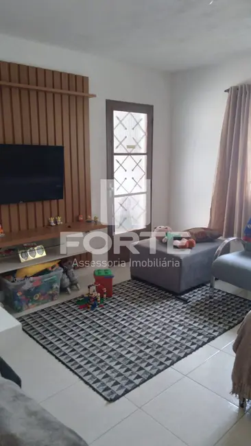 Foto 1 de Casa com 2 quartos à venda, 196m2 em Vila Ipiranga, Mogi Das Cruzes - SP