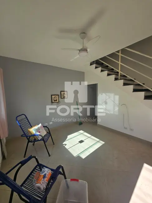 Foto 1 de Casa com 2 quartos à venda, 250m2 em Vila Oliveira, Mogi Das Cruzes - SP