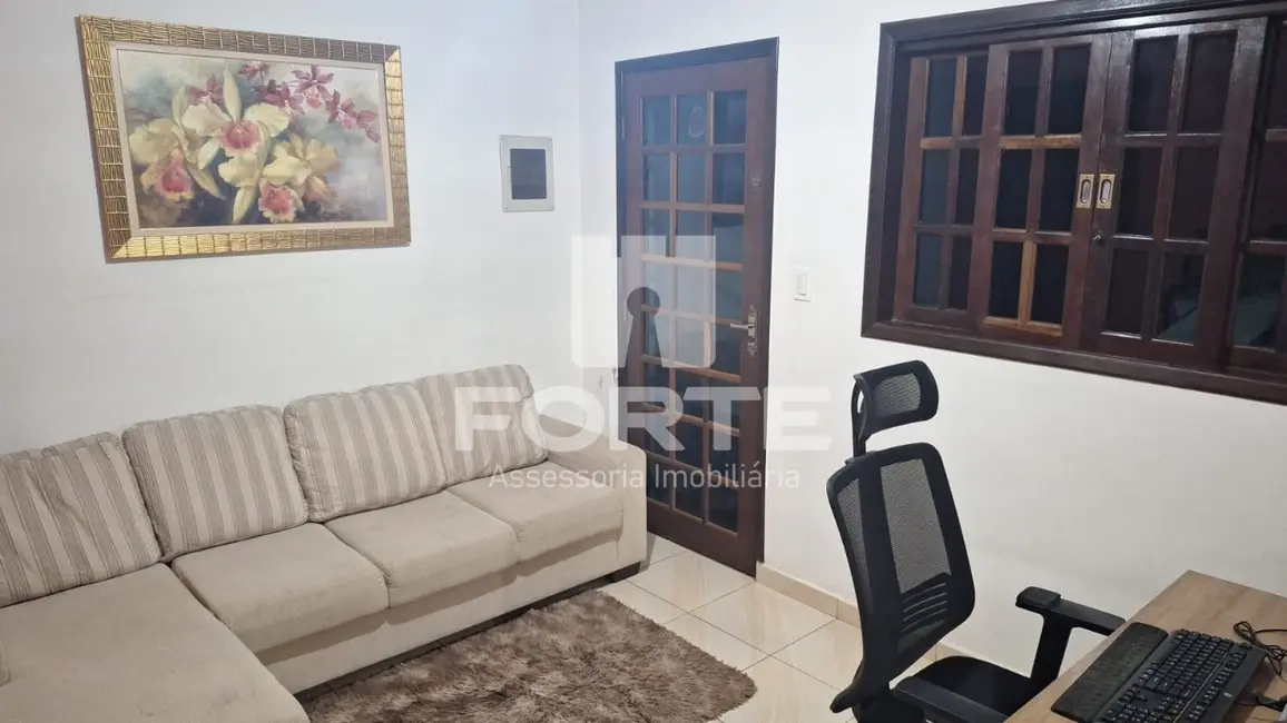 Foto 8 de Casa com 3 quartos à venda, 250m2 em Jardim Juliana, Mogi Das Cruzes - SP
