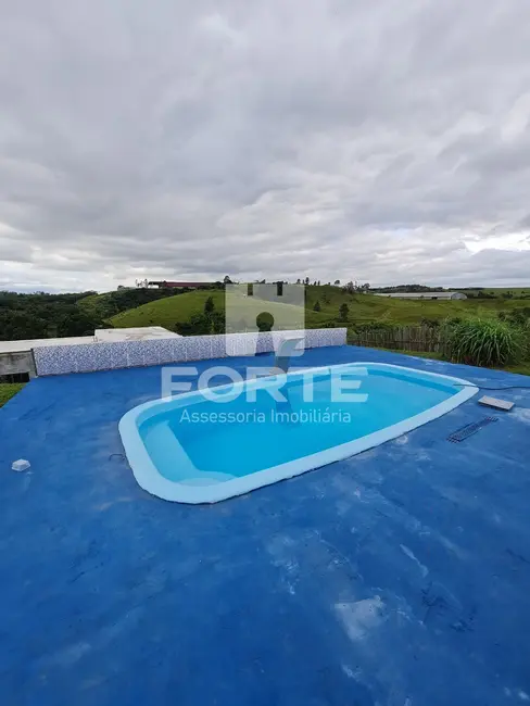 Foto 5 de Chácara com 3 quartos à venda, 1000m2 em Jacarei - SP