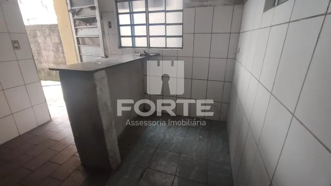 Foto 8 de Casa com 1 quarto para alugar, 40m2 em Vila Natal, Mogi Das Cruzes - SP