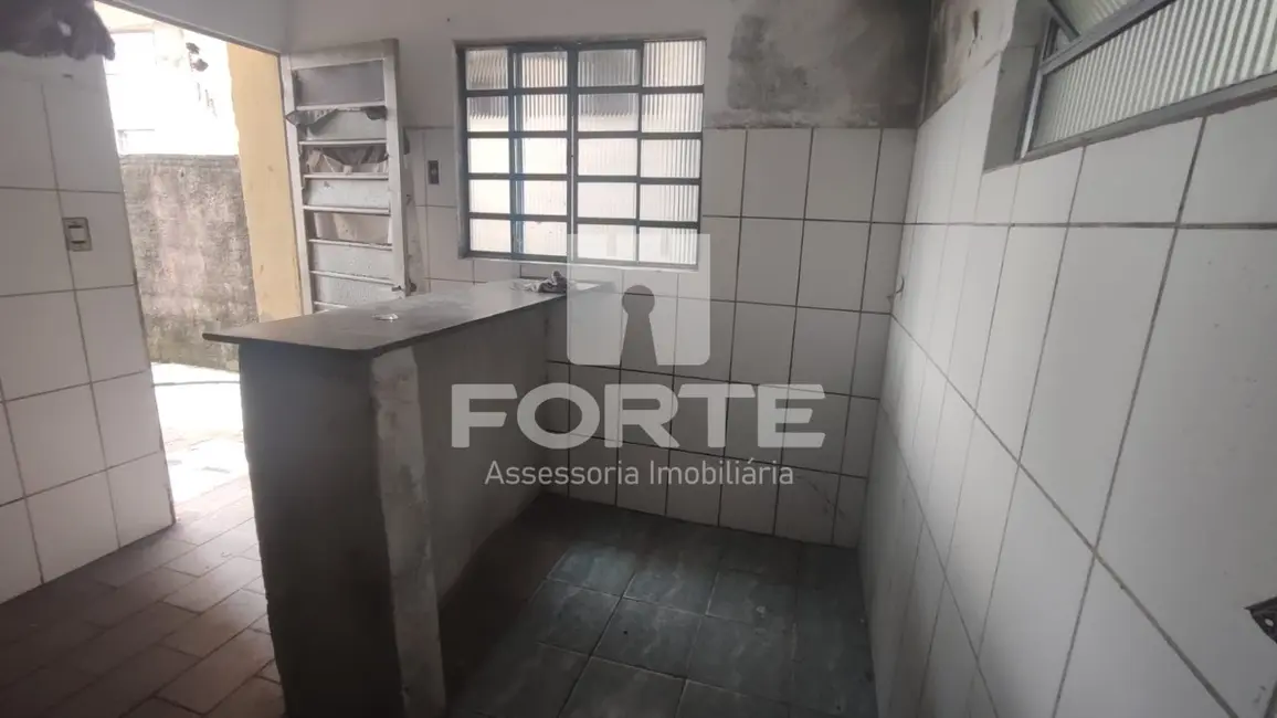 Foto 9 de Casa com 1 quarto para alugar, 40m2 em Vila Natal, Mogi Das Cruzes - SP