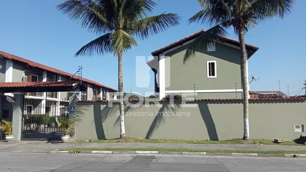 Foto 4 de Casa de Condomínio com 2 quartos à venda, 77m2 em Bertioga - SP
