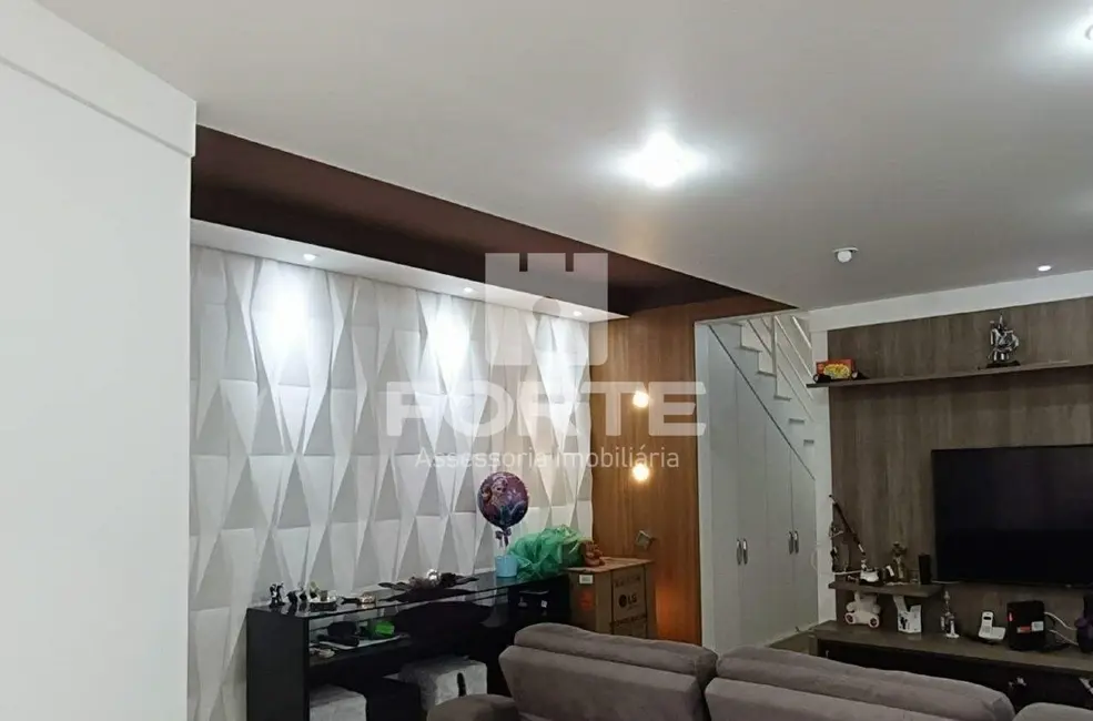 Foto 4 de Casa com 3 quartos à venda, 231m2 em Vila Oliveira, Mogi Das Cruzes - SP