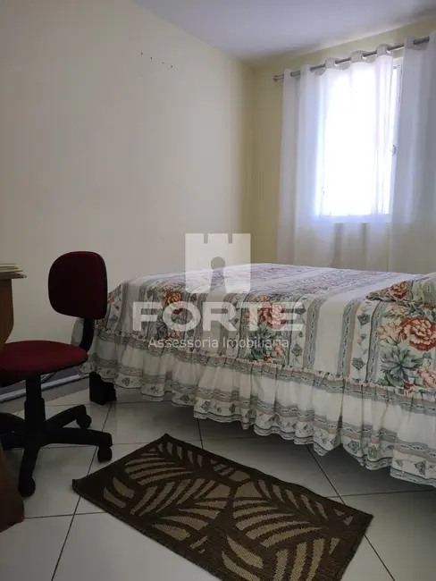 Foto 4 de Apartamento com 2 quartos à venda, 52m2 em Conjunto Residencial Nova Bertioga, Mogi Das Cruzes - SP