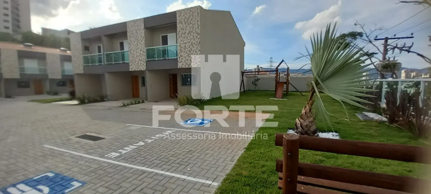 Foto 9 de Casa de Condomínio com 3 quartos à venda e para alugar, 115m2 em Parque Santana, Mogi Das Cruzes - SP