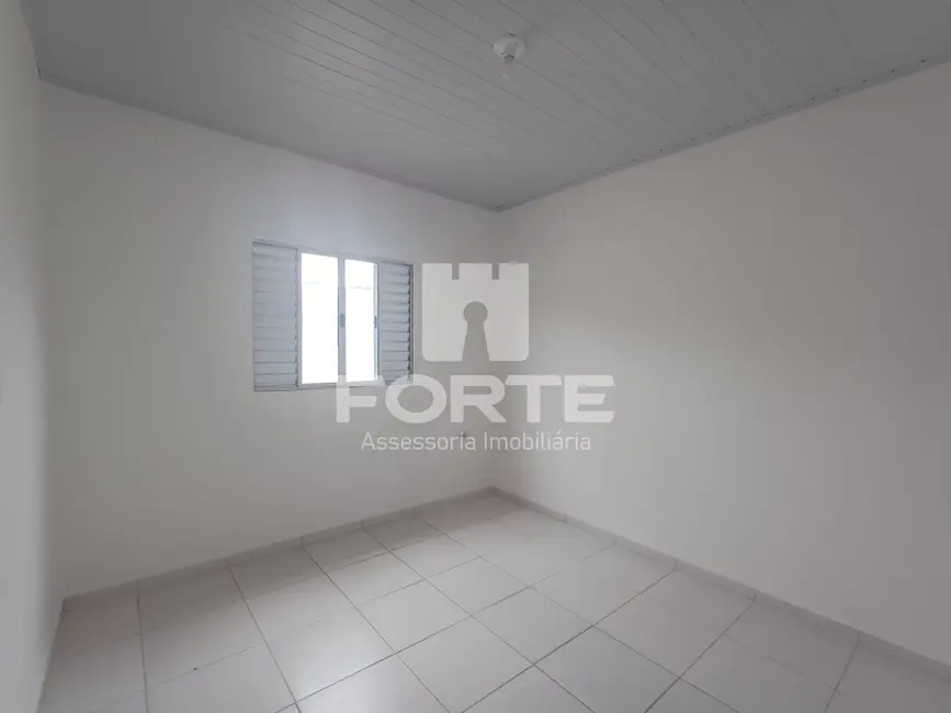 Foto 7 de Casa com 1 quarto para alugar, 40m2 em Vila Paulista, Mogi Das Cruzes - SP