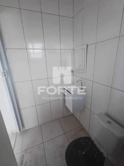 Foto 3 de Casa com 1 quarto para alugar, 40m2 em Vila Paulista, Mogi Das Cruzes - SP